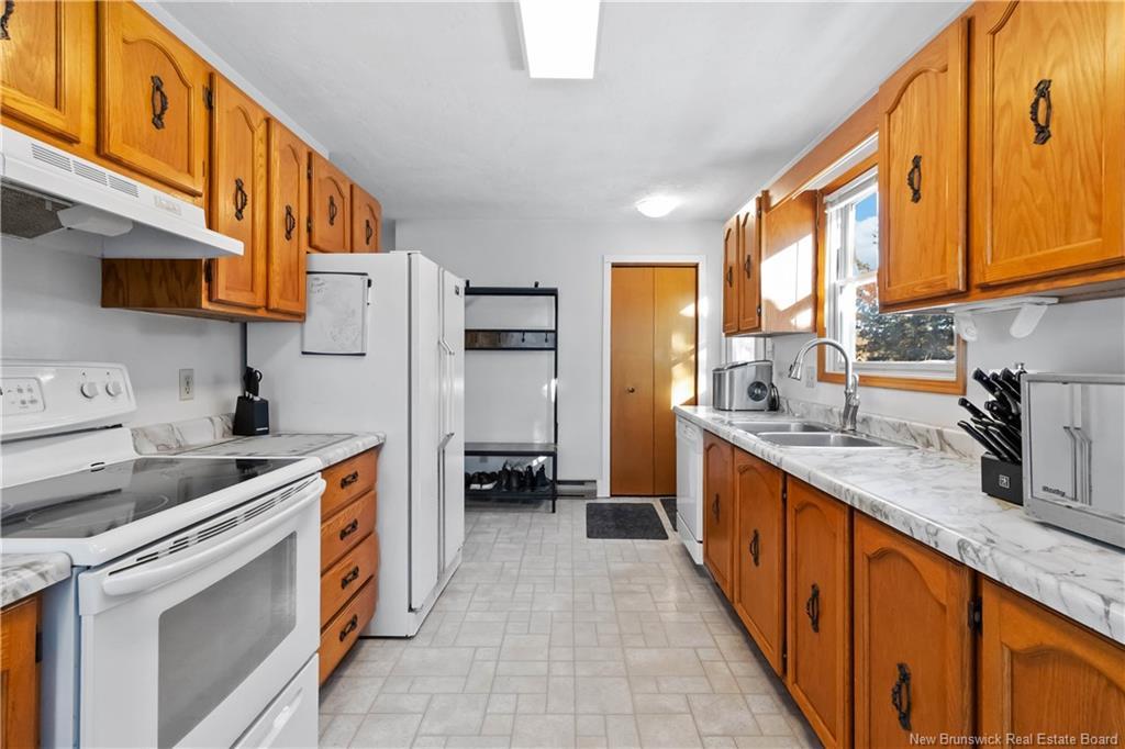 3258 Mountain Rd, Lutes Mountain, NB