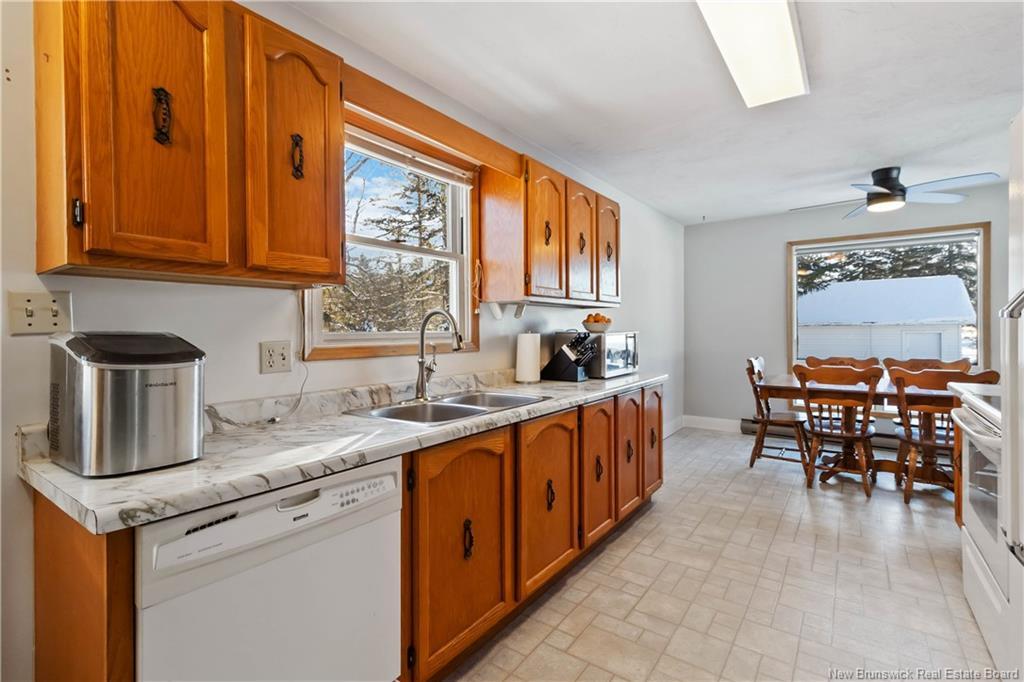 3258 Mountain Rd, Lutes Mountain, NB