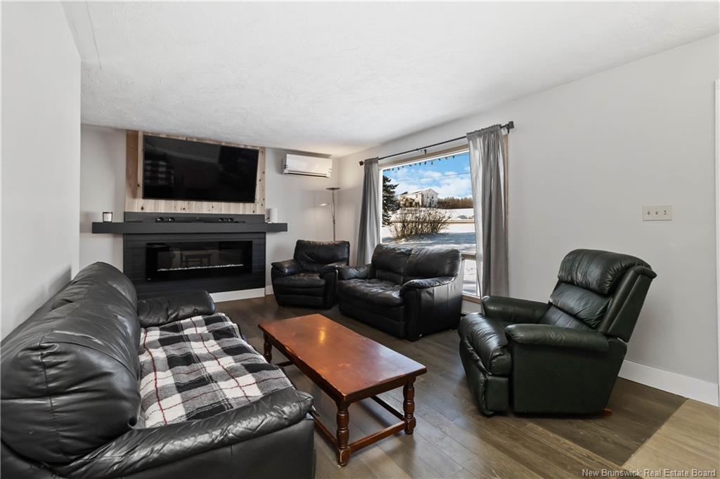 3258 Mountain Rd, Lutes Mountain, NB