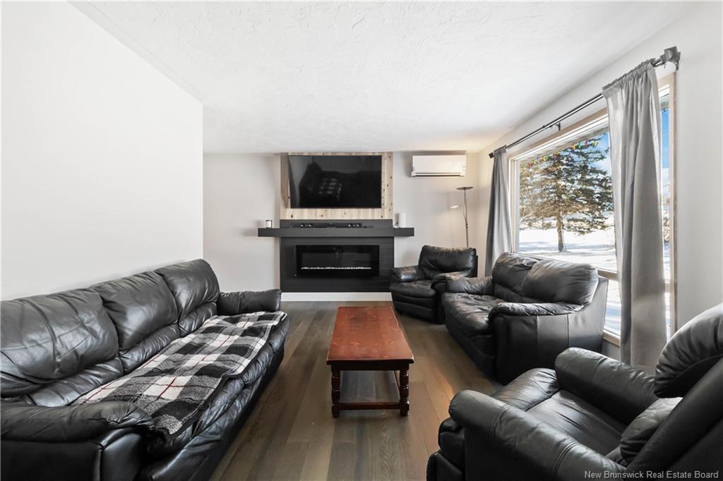 3258 Mountain Rd, Lutes Mountain, NB