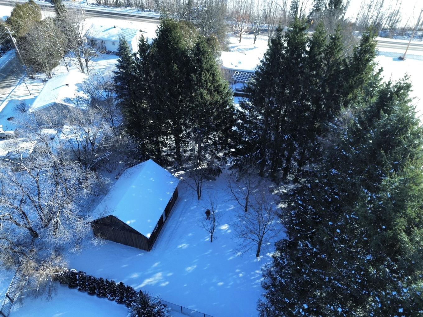 Garage - 30 Route Du Canton, Brownsburg-Chatham, QC - Outdoor With View