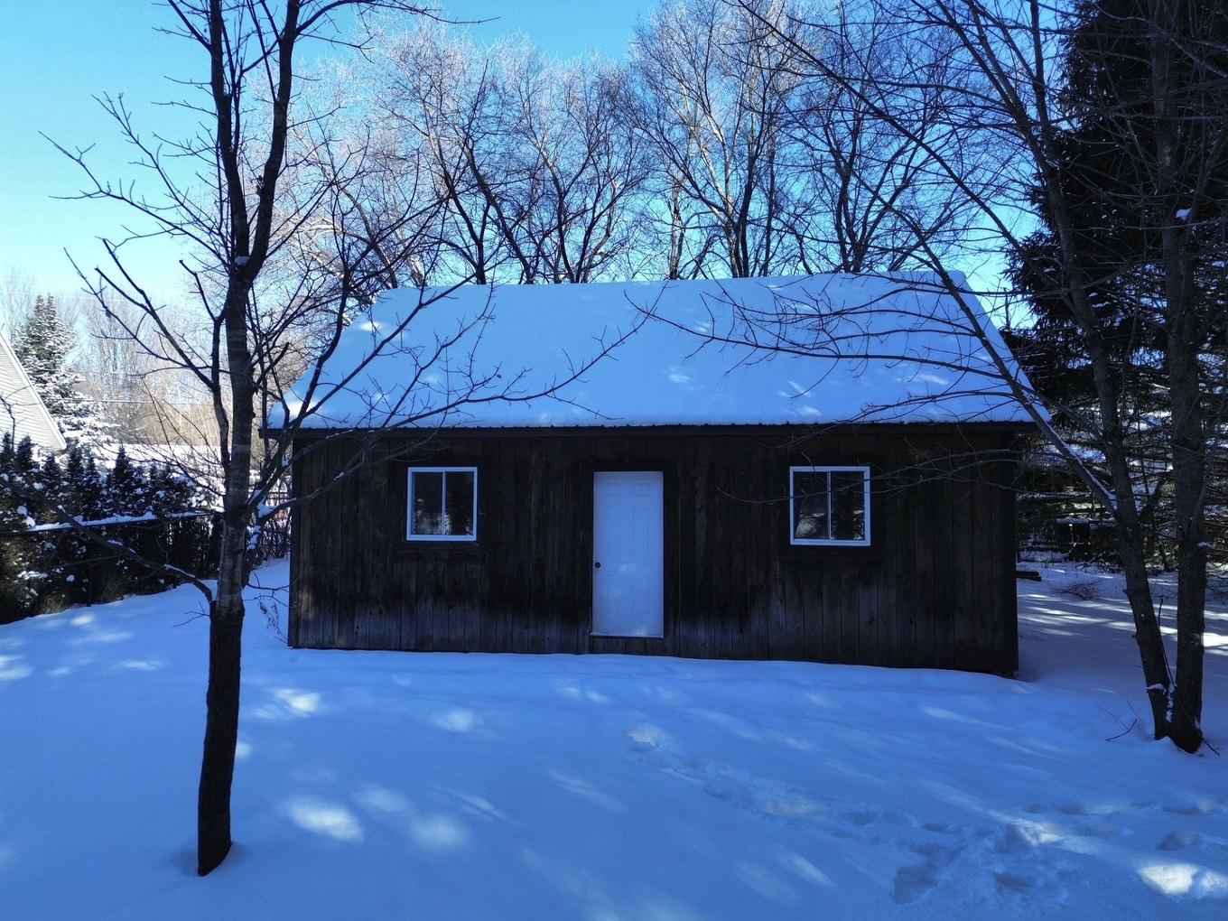 Garage - 30 Route Du Canton, Brownsburg-Chatham, QC - Outdoor