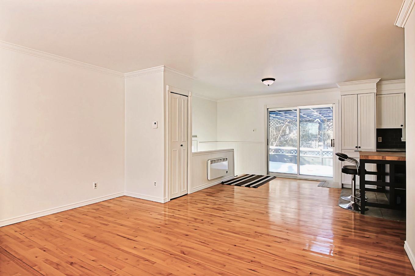 Dining room - 30 Route Du Canton, Brownsburg-Chatham, QC - Indoor Photo Showing Other Room