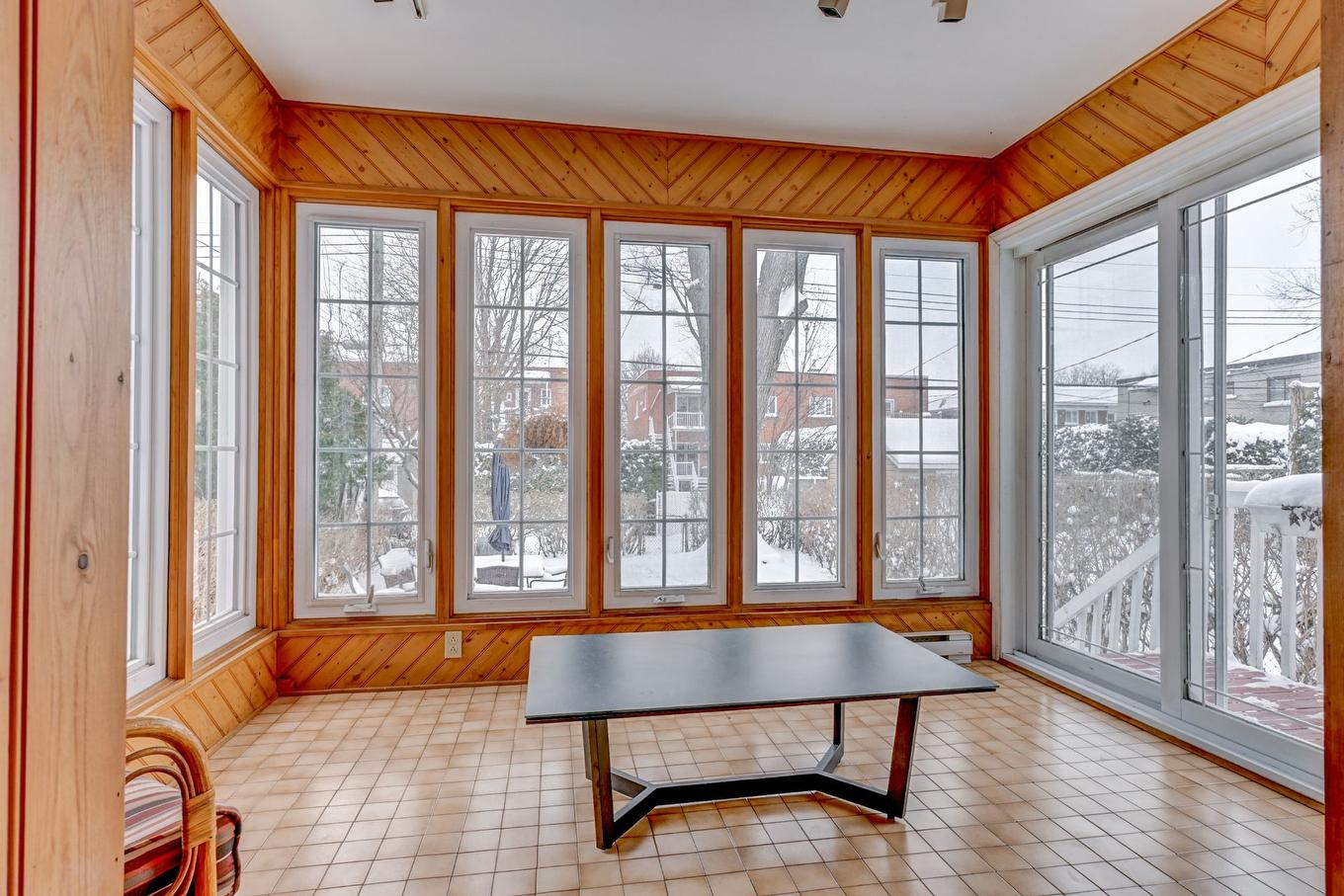 Veranda - 10202 Rue Berri, Montréal (Ahuntsic-Cartierville), QC - Indoor Photo Showing Other Room