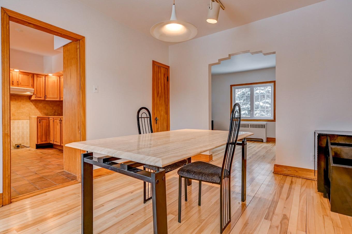 Dining room - 10202 Rue Berri, Montréal (Ahuntsic-Cartierville), QC - Indoor Photo Showing Dining Room