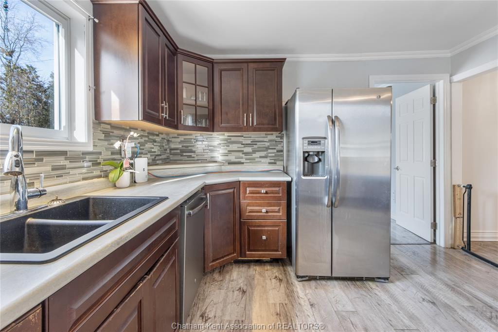 21724 Kent Bridge Road, Kent Bridge, ON