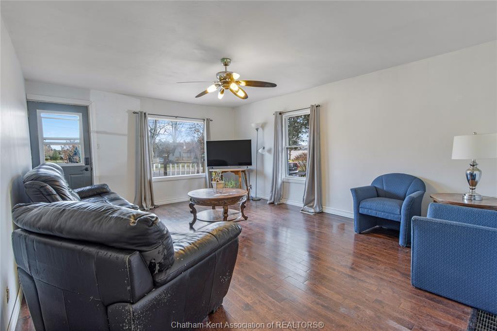 21724 Kent Bridge Road, Kent Bridge, ON