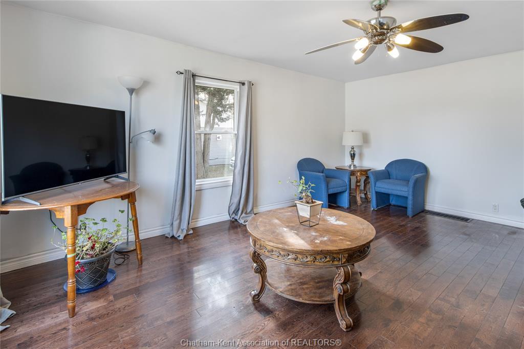 21724 Kent Bridge Road, Kent Bridge, ON