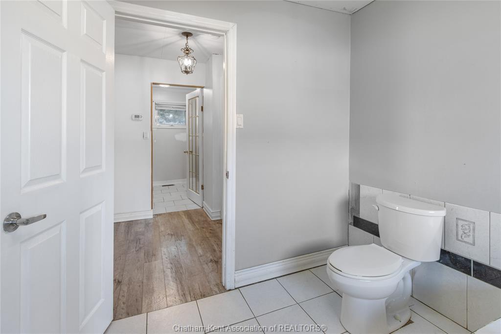 21724 Kent Bridge Road, Kent Bridge, ON