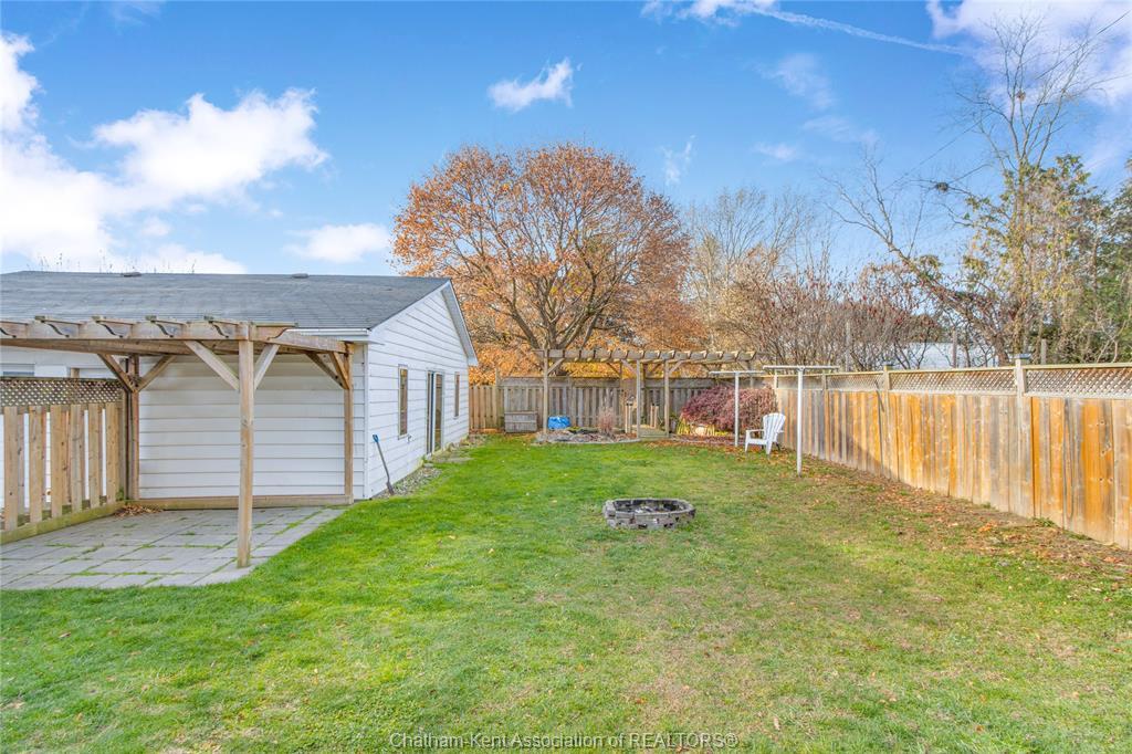 21724 Kent Bridge Road, Kent Bridge, ON