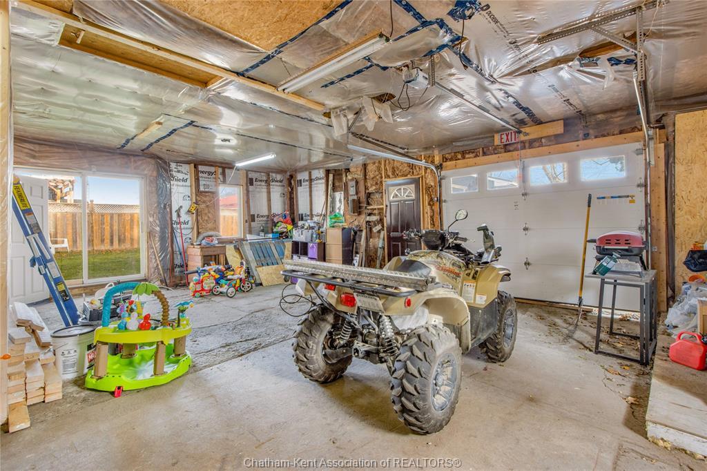 21724 Kent Bridge Road, Kent Bridge, ON