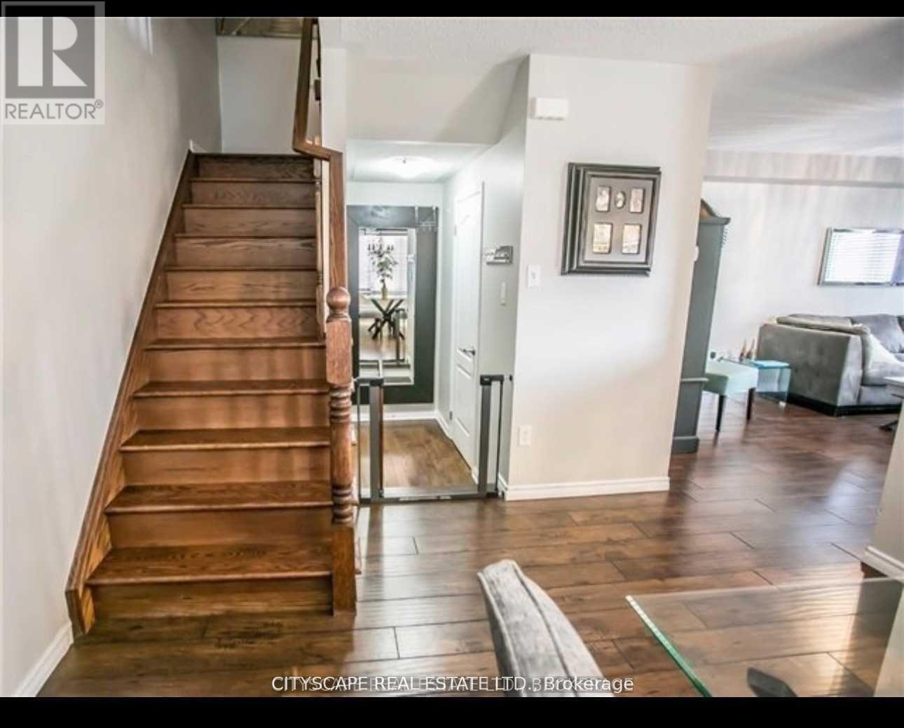 1023 Stemman Place, Milton, ON - Indoor Photo Showing Other Room