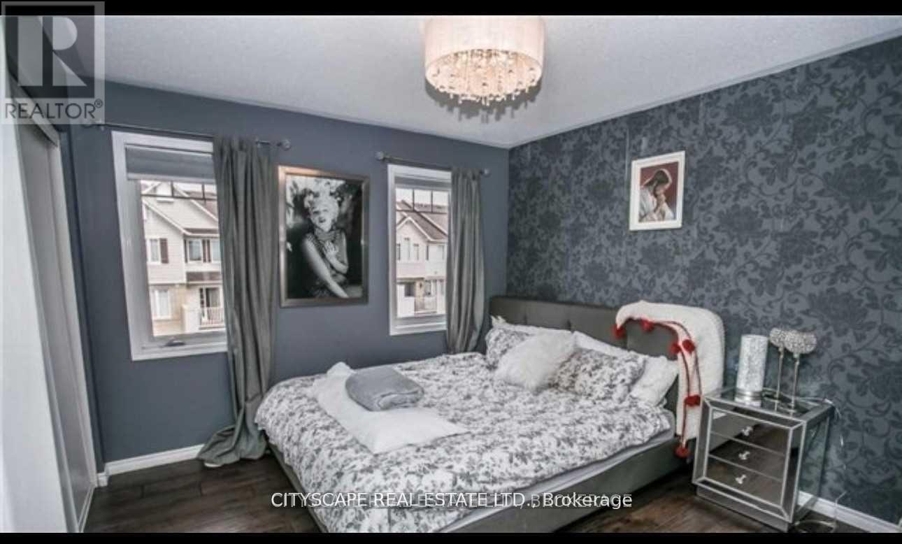 1023 Stemman Place, Milton, ON - Indoor Photo Showing Bedroom