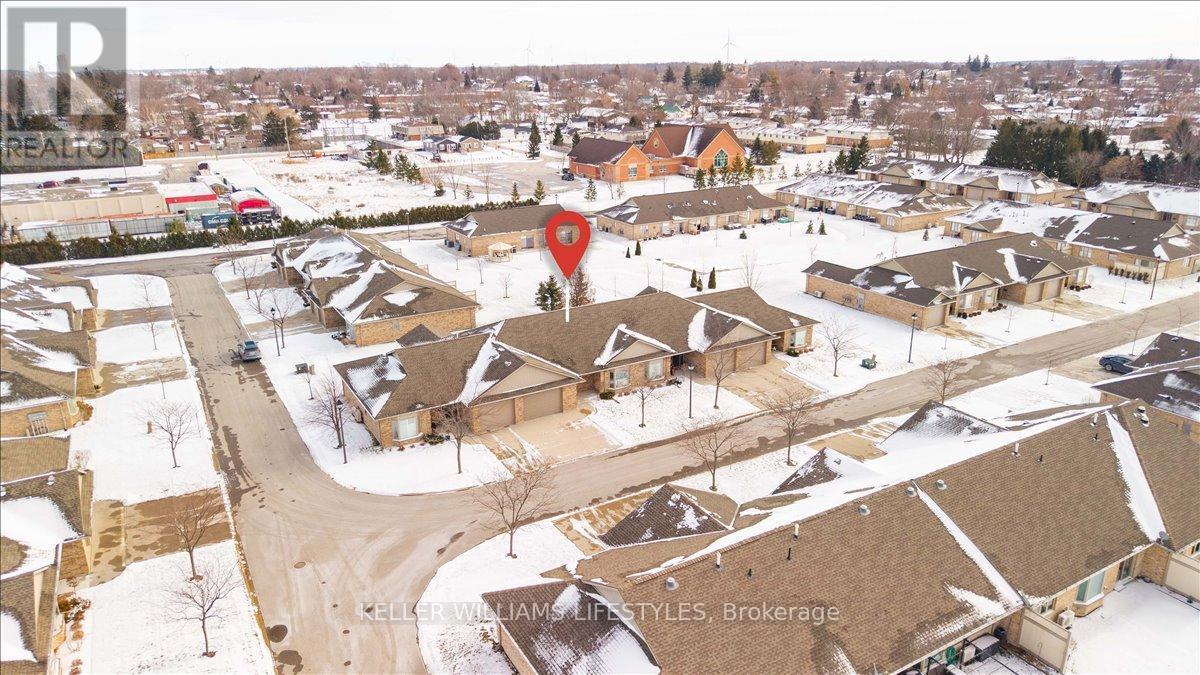 21 - 5969 Townsend Line, Lambton Shores (Forest), ON - Outdoor