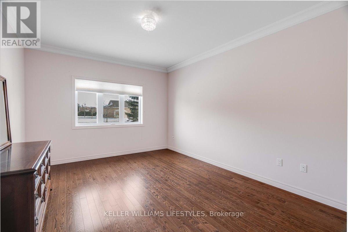 21 - 5969 Townsend Line, Lambton Shores (Forest), ON - Indoor Photo Showing Other Room