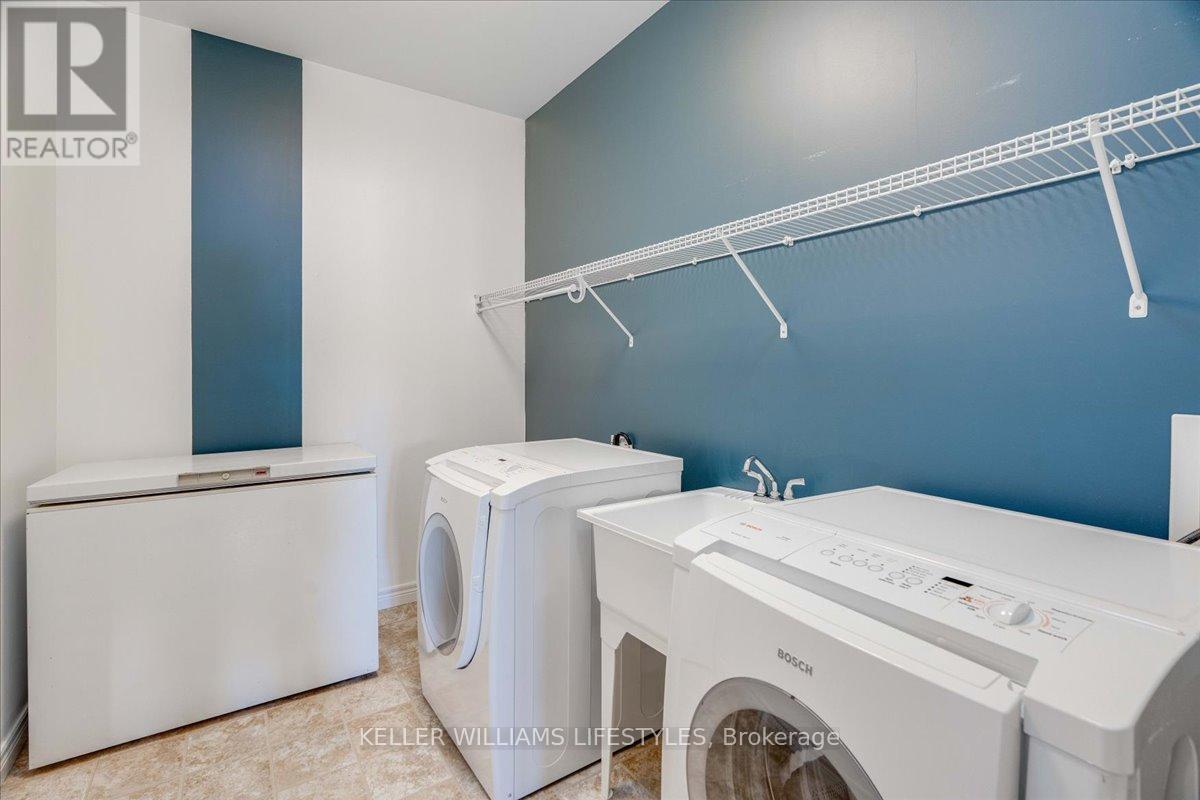 21 - 5969 Townsend Line, Lambton Shores (Forest), ON - Indoor Photo Showing Laundry Room