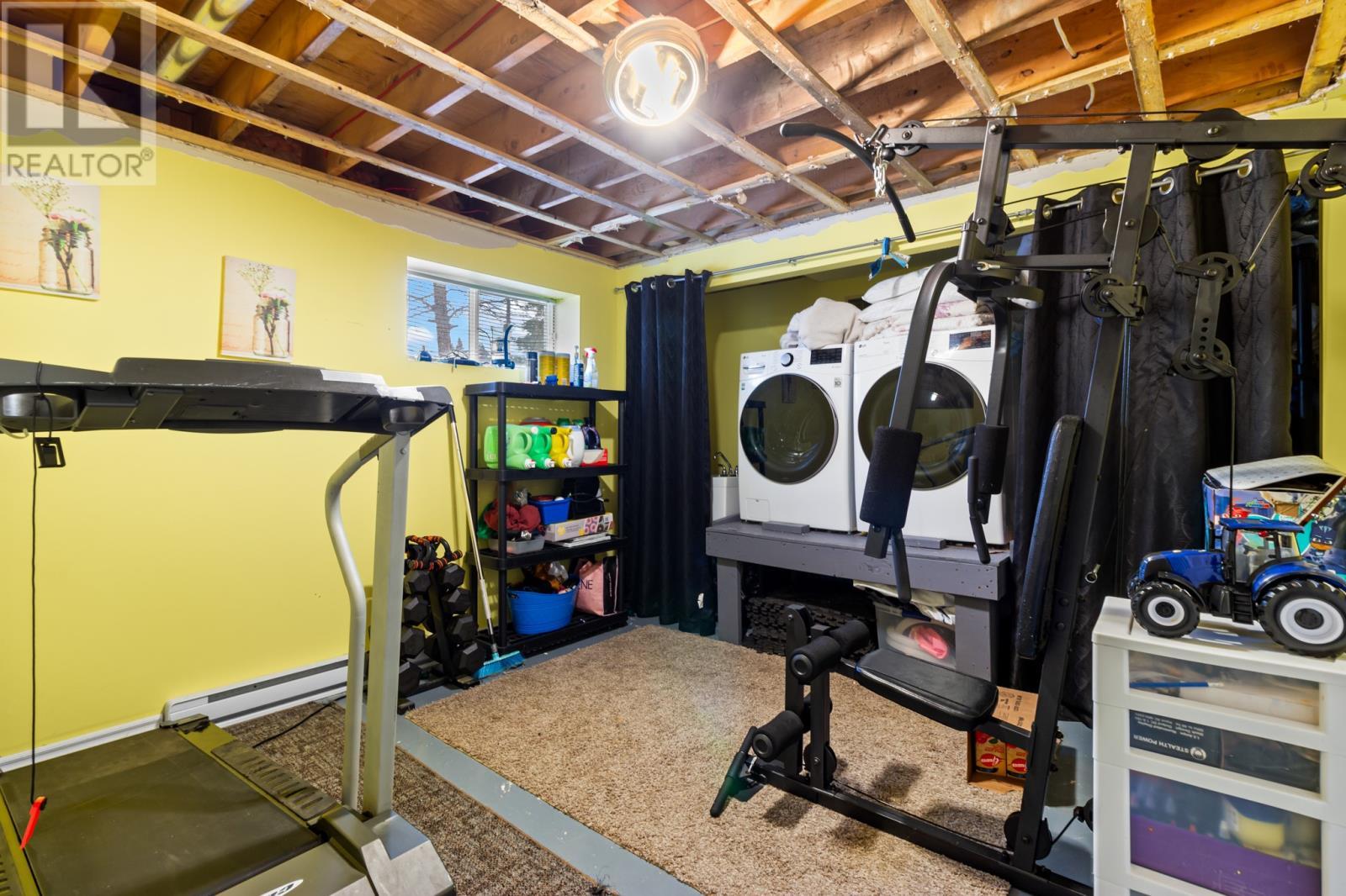 929 Pouch Cove Line, Pouch Cove, NL - Indoor Photo Showing Gym Room