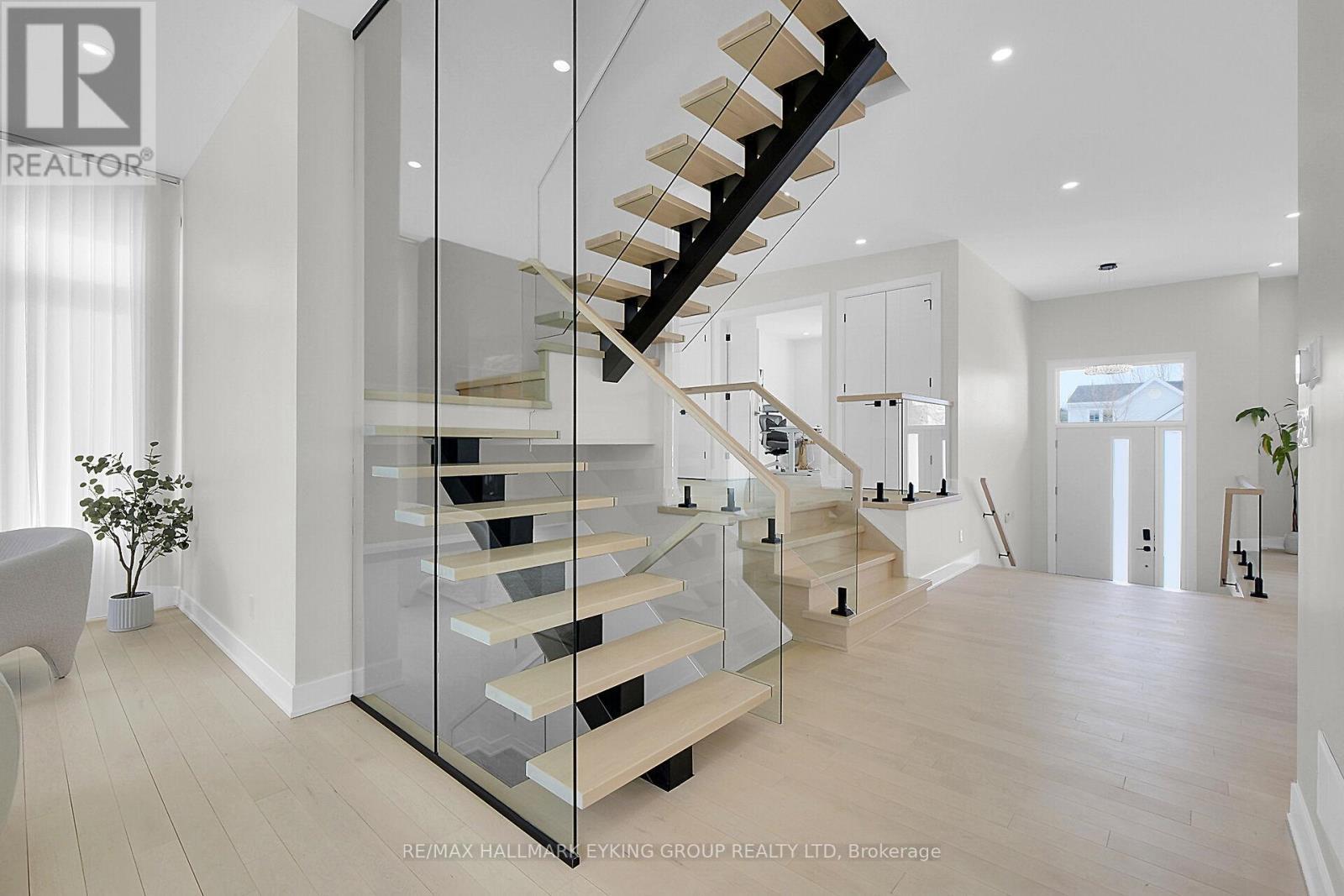 623 Rowanwood Avenue, Ottawa, ON - Indoor Photo Showing Other Room