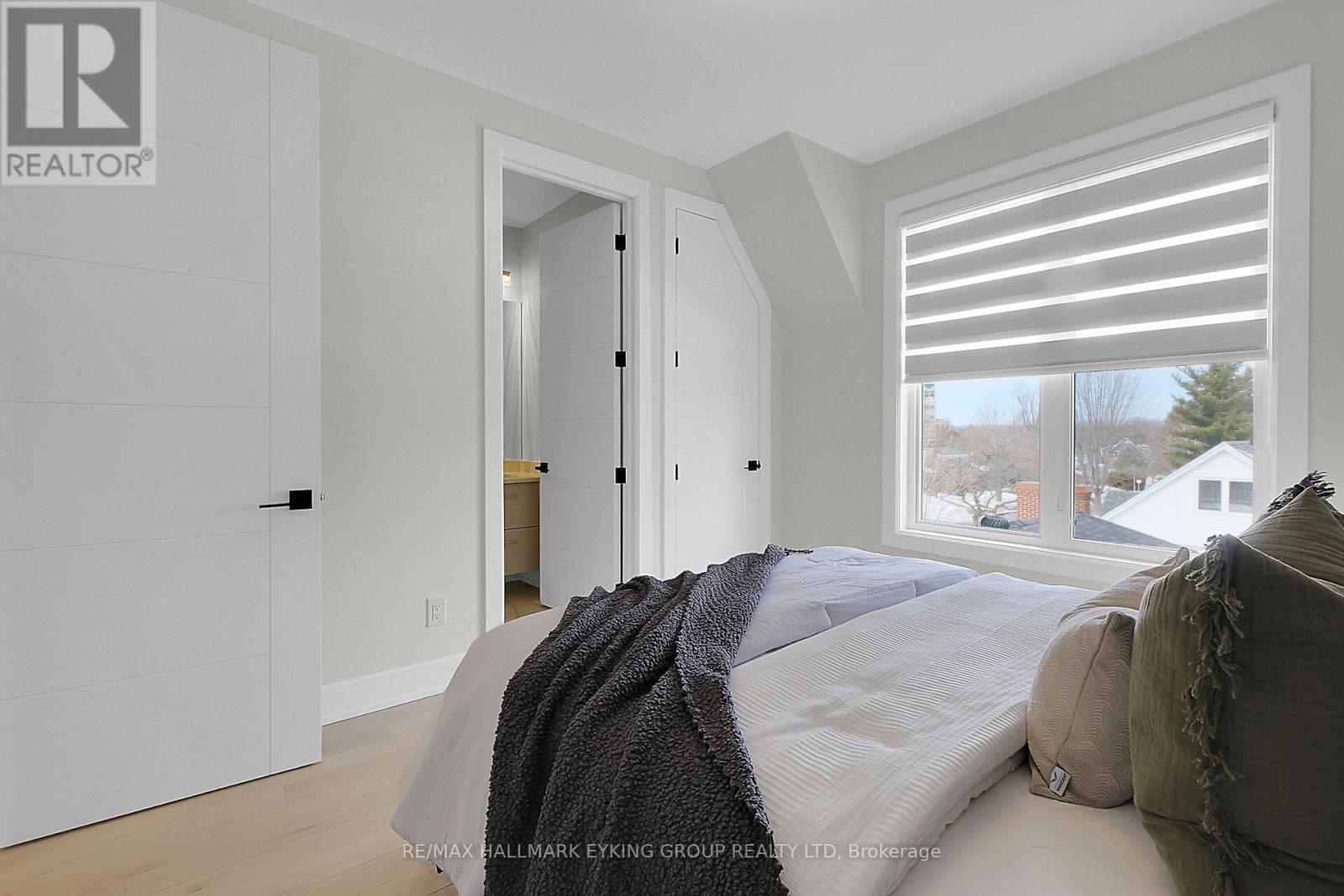 623 Rowanwood Avenue, Ottawa, ON - Indoor Photo Showing Bedroom