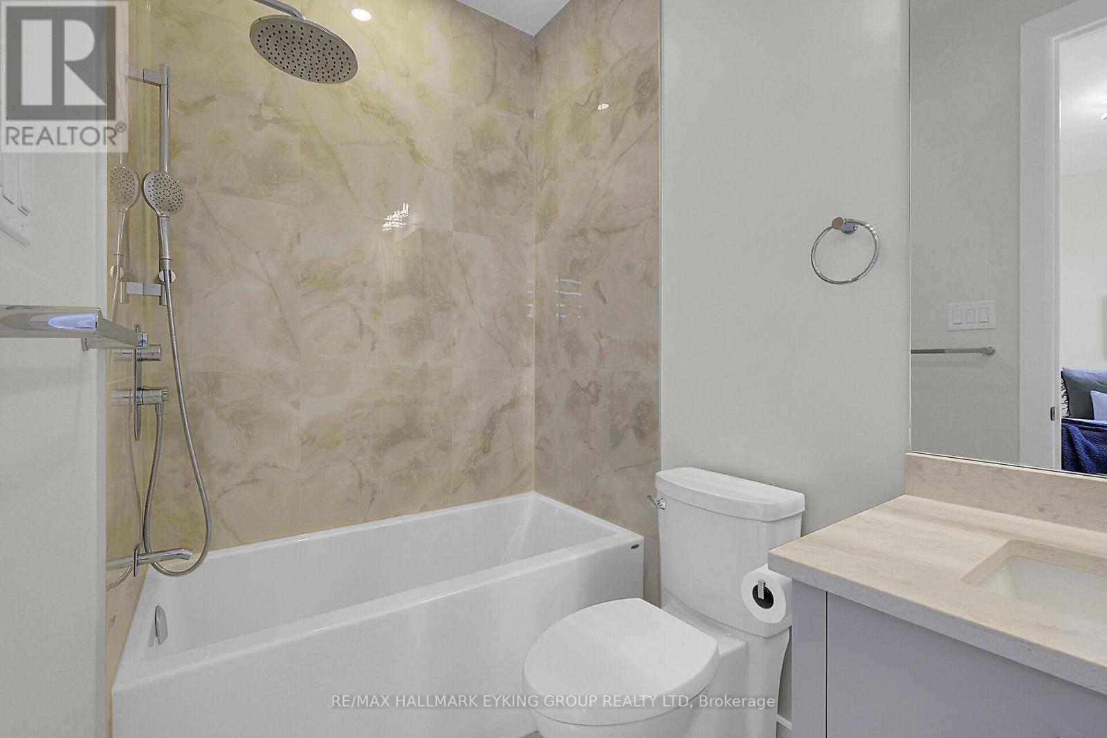 623 Rowanwood Avenue, Ottawa, ON - Indoor Photo Showing Bathroom