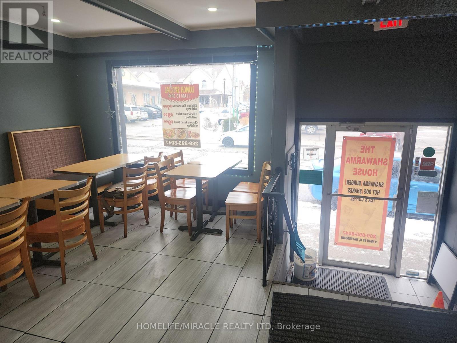 9 Main Street N, Hamilton, ON