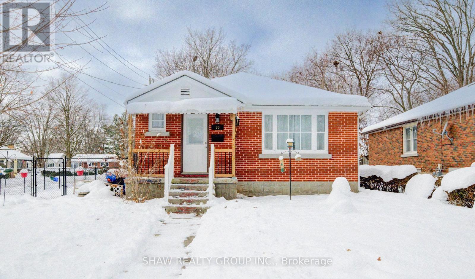 60 Dudhope Avenue, Cambridge, ON - Outdoor