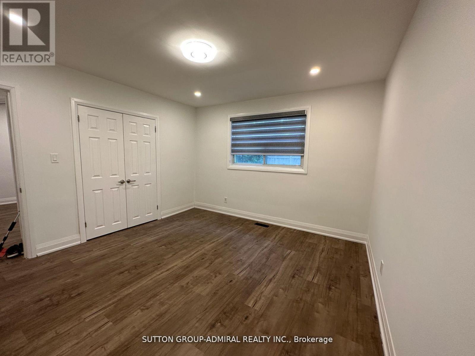Main Floor - 7 Resolution Crescent, Toronto, ON - Indoor Photo Showing Other Room