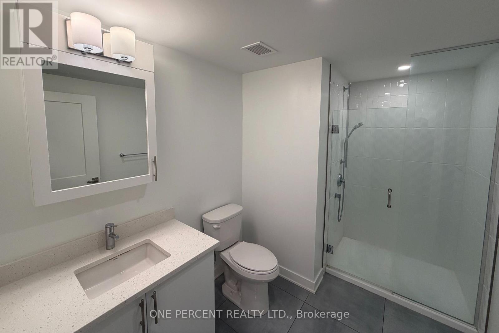 410 - 340 Queen Street, Ottawa, ON - Indoor Photo Showing Bathroom