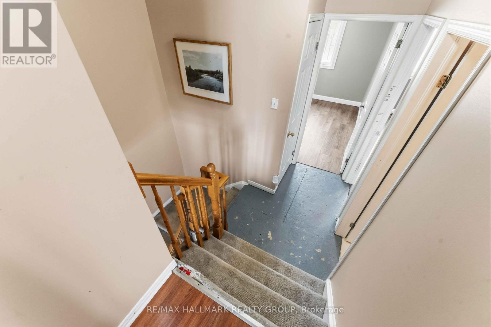 648 Brome Crescent, Ottawa, ON - Indoor Photo Showing Other Room