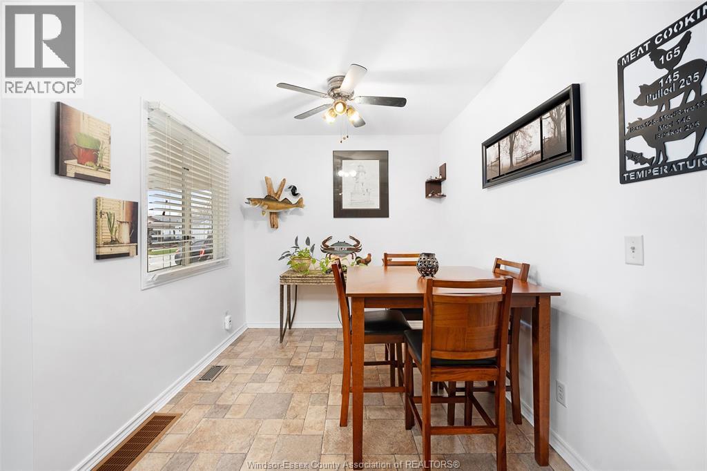 17 Chestnut St., Mcgregor, ON - Indoor Photo Showing Dining Room