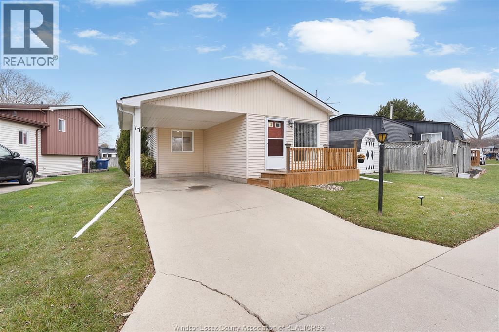 17 Chestnut St., Mcgregor, ON - Outdoor