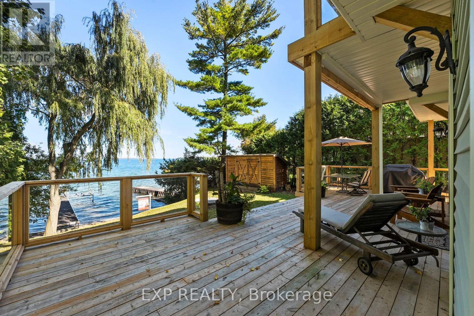 Walk-Out From Great Room - 21 Pinery Lane, Georgina, ON - Outdoor With Deck Patio Veranda