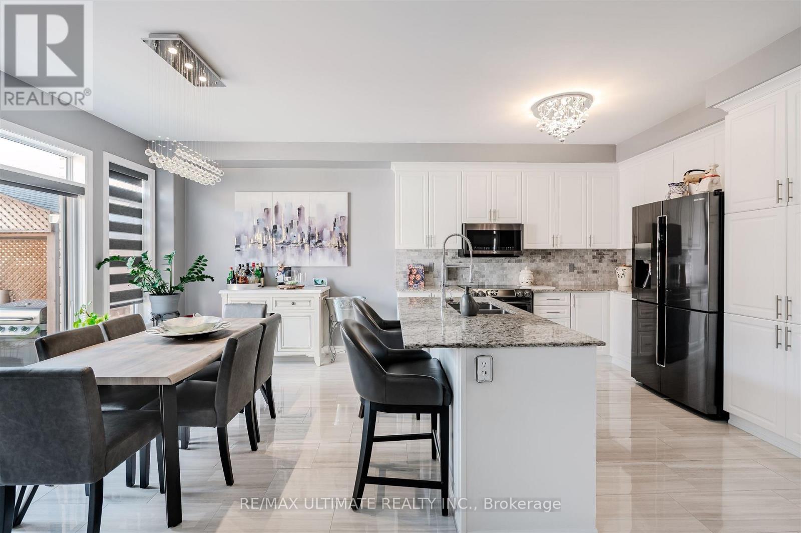 47 Lewis Avenue, Bradford West Gwillimbury, ON - Indoor