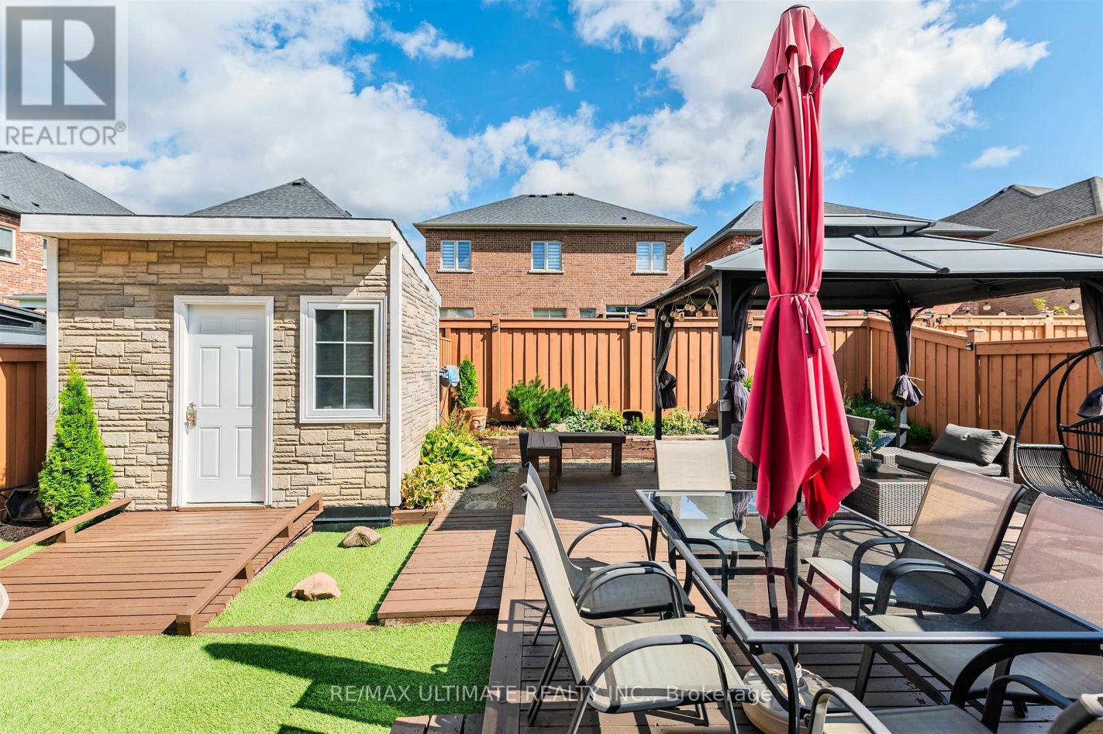 47 Lewis Avenue, Bradford West Gwillimbury, ON - Outdoor