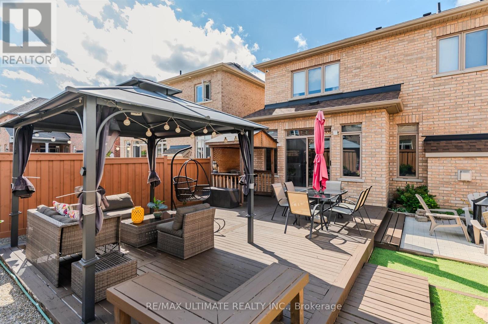 47 Lewis Avenue, Bradford West Gwillimbury, ON - Outdoor With Deck Patio Veranda