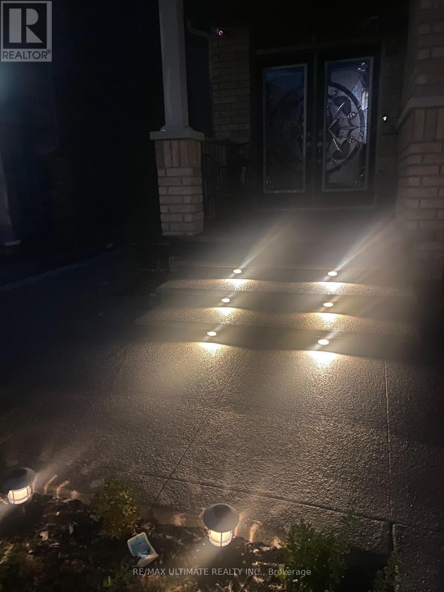 47 Lewis Avenue, Bradford West Gwillimbury, ON - Indoor