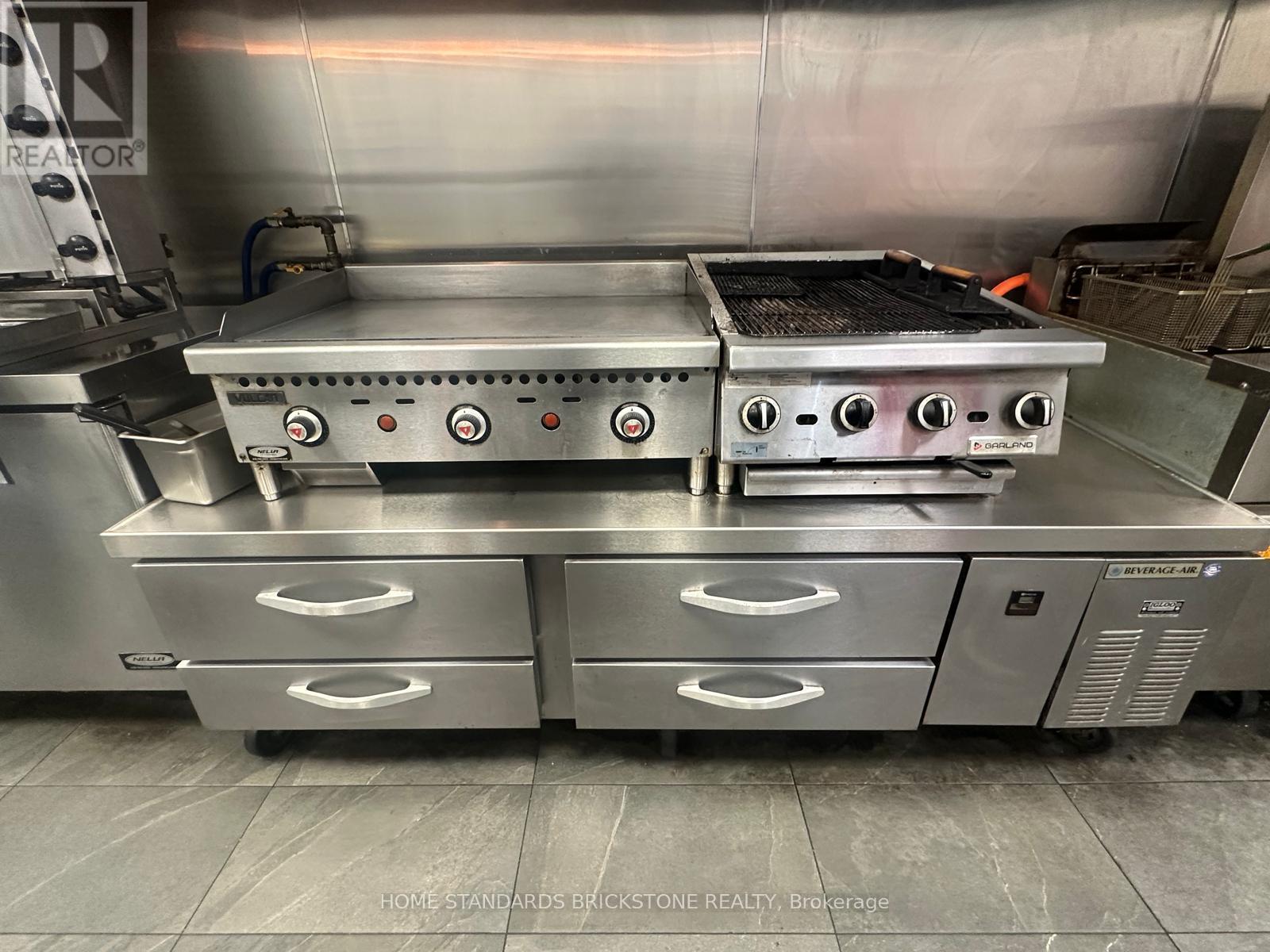 1176 The Queensway, Toronto, ON