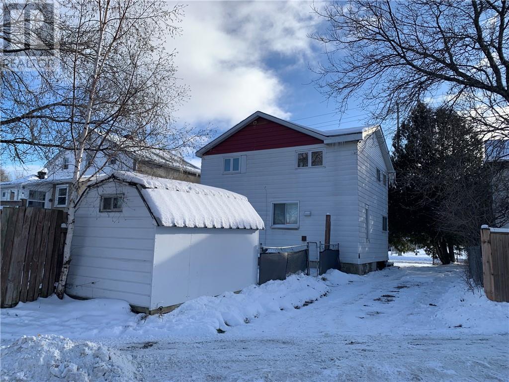 62 King, Sudbury, ON - Outdoor