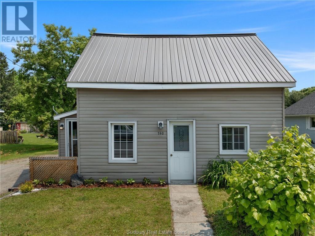 140 River Street, Massey, ON - Outdoor