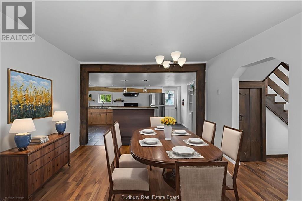 140 River Street, Massey, ON - Indoor Photo Showing Dining Room