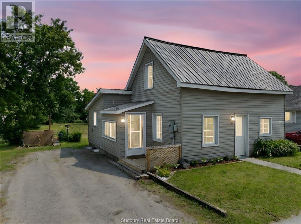 140 River Street, Massey, ON - Outdoor