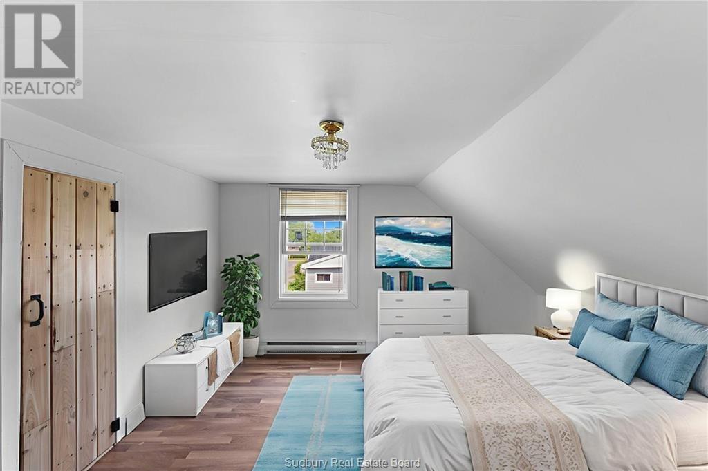 140 River Street, Massey, ON - Indoor Photo Showing Bedroom