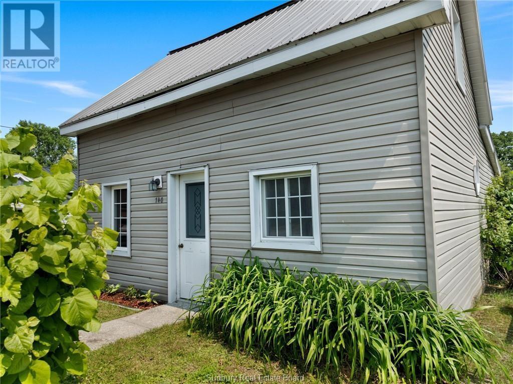 140 River Street, Massey, ON - Outdoor