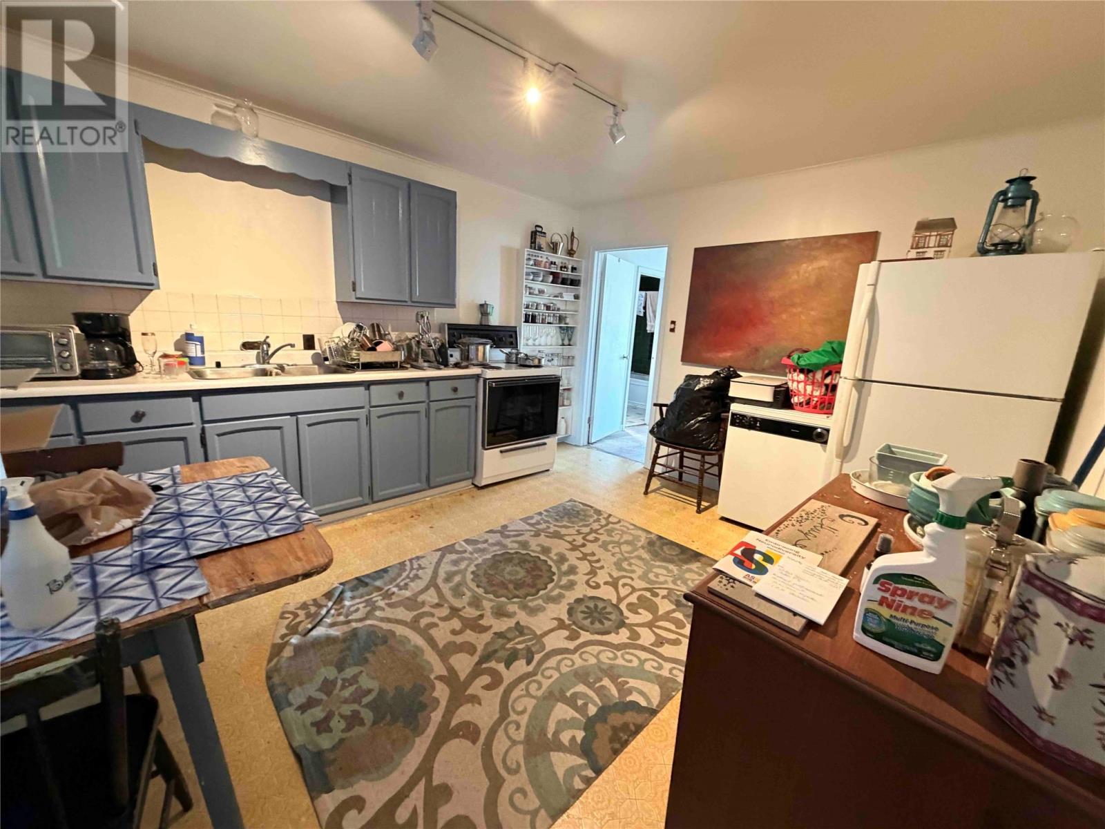 57 Gower Street, St. John'S, NL - Indoor Photo Showing Kitchen