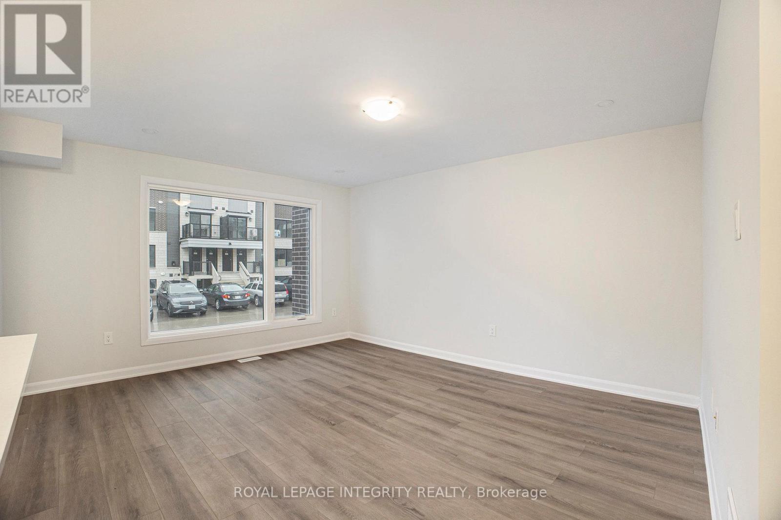 1130 Creekway Private, Ottawa, ON - Indoor Photo Showing Other Room