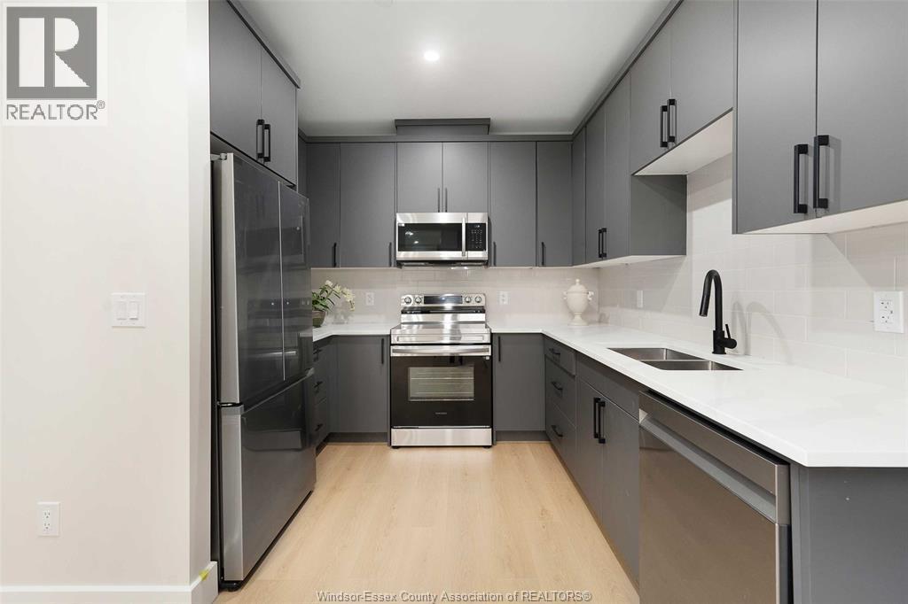 705 Grand Marais Unit# 301, Windsor, ON - Indoor Photo Showing Kitchen With Double Sink With Upgraded Kitchen