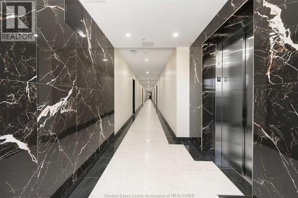 705 Grand Marais Unit# 301, Windsor, ON - Indoor Photo Showing Other Room