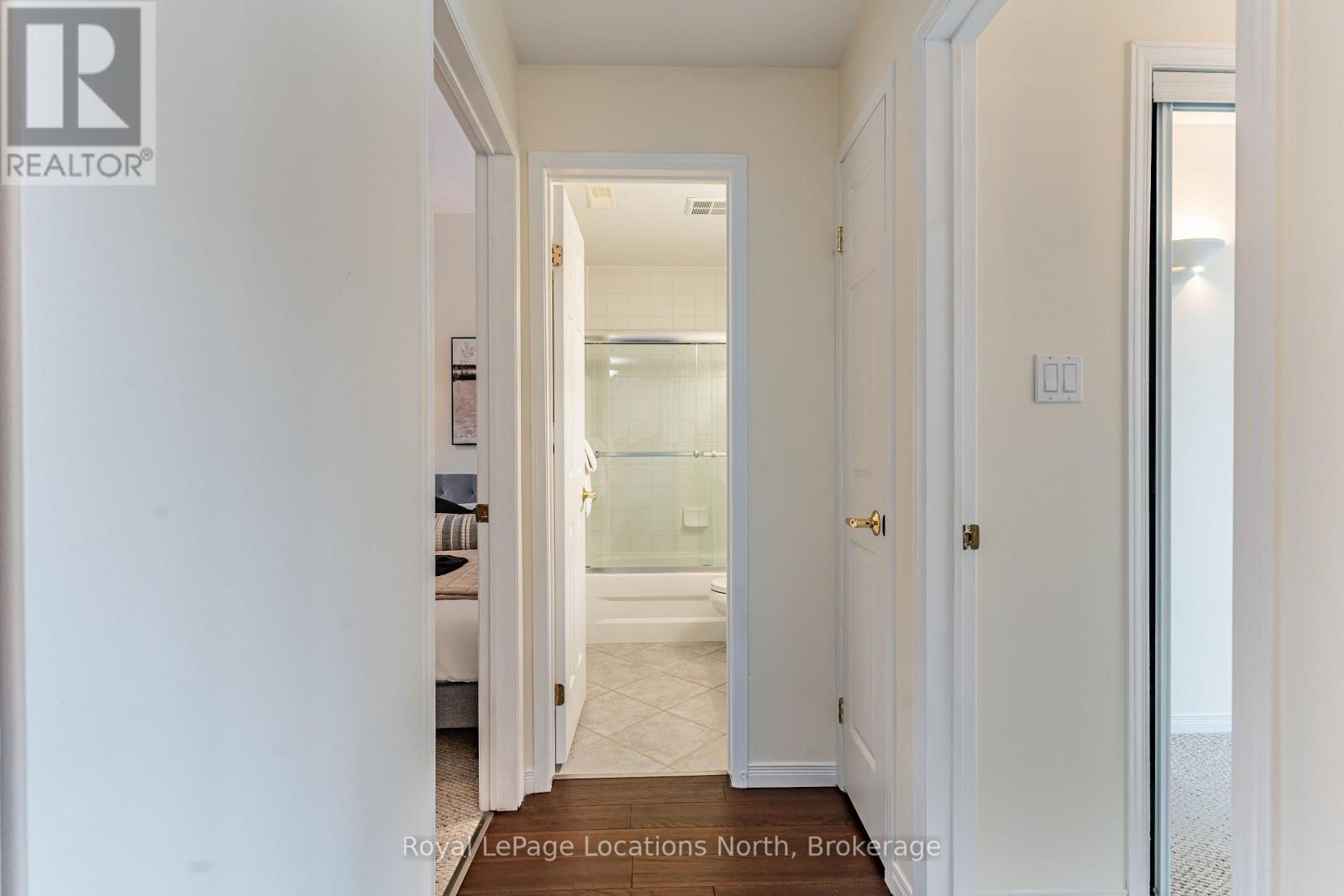 465 Mariners Way, Collingwood, ON - Indoor Photo Showing Other Room