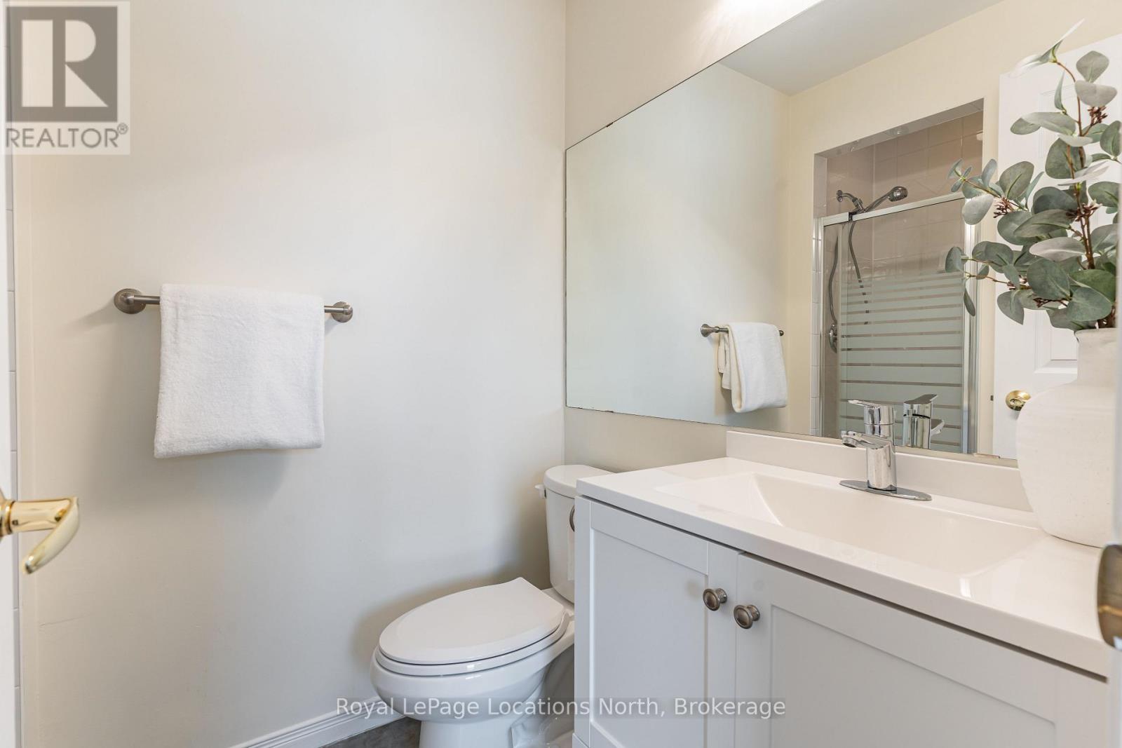 Primary Ensuite - 465 Mariners Way, Collingwood, ON - Indoor Photo Showing Bathroom