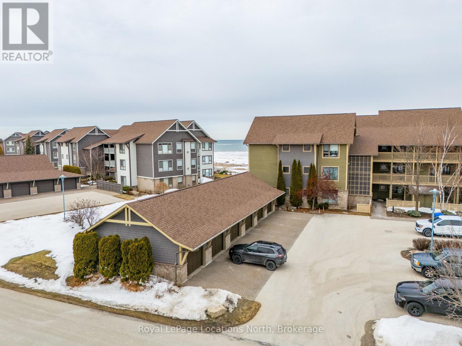 465 Mariners Way, Collingwood, ON - Outdoor